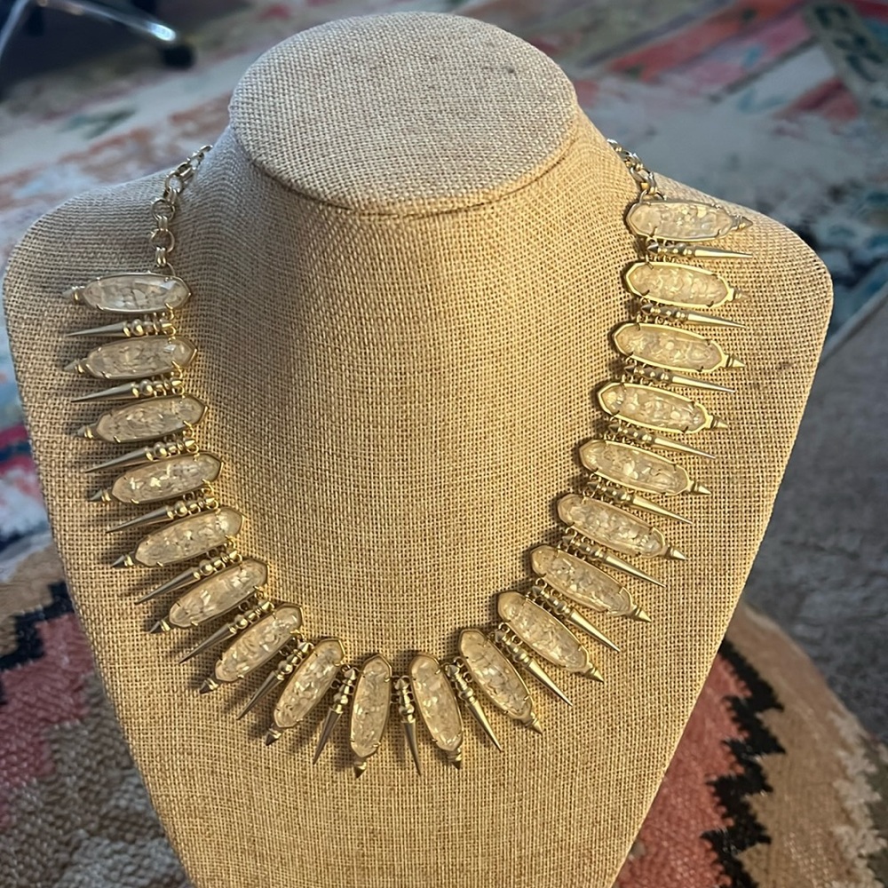 Kendra Scott Gwendolyn Peach Illusion Statement Necklace  ~Retired~